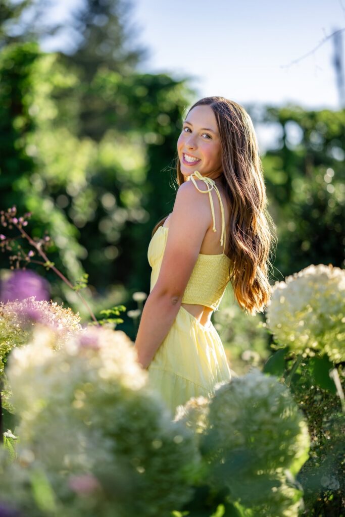 snohomish senior girl yellow dress flower farm