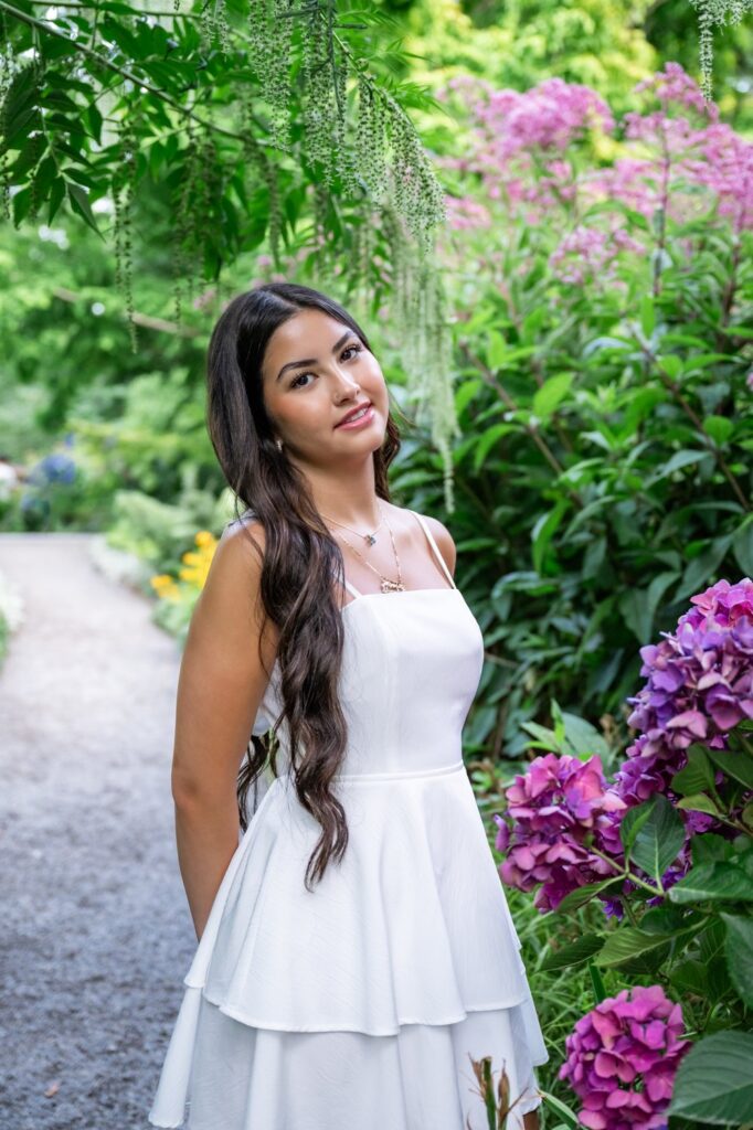 bellevue botanical garden senior in white dress