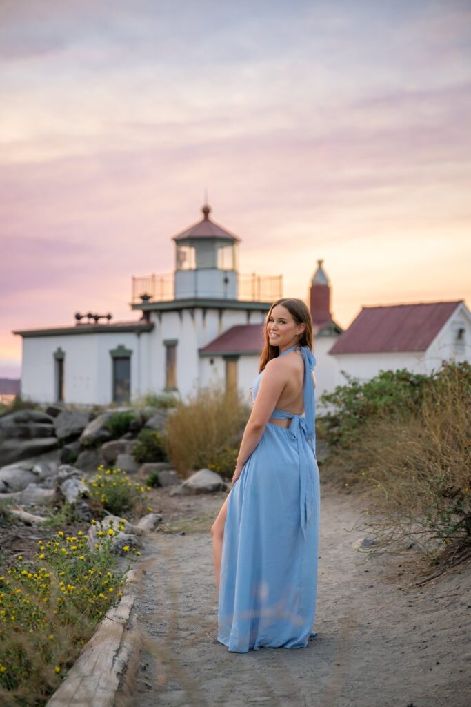 senior girl at discovery park lighthouse
