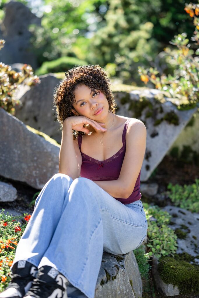 senior girl bellevue botanical garden rocks