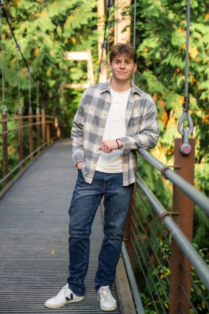 senior guy bellevue botanical garden