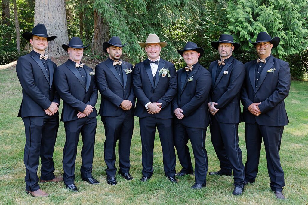 groomsmen washington wedding