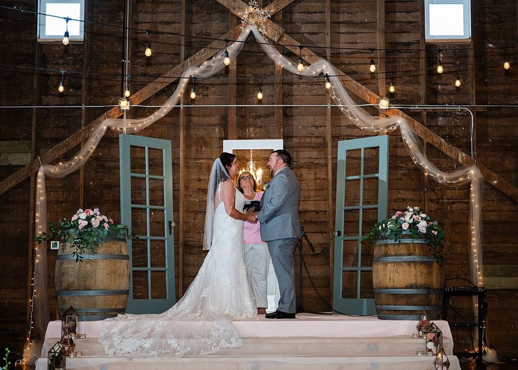 barn wedding washington