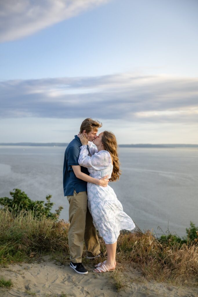 puget sound view engagement portraits discovery park bluff

